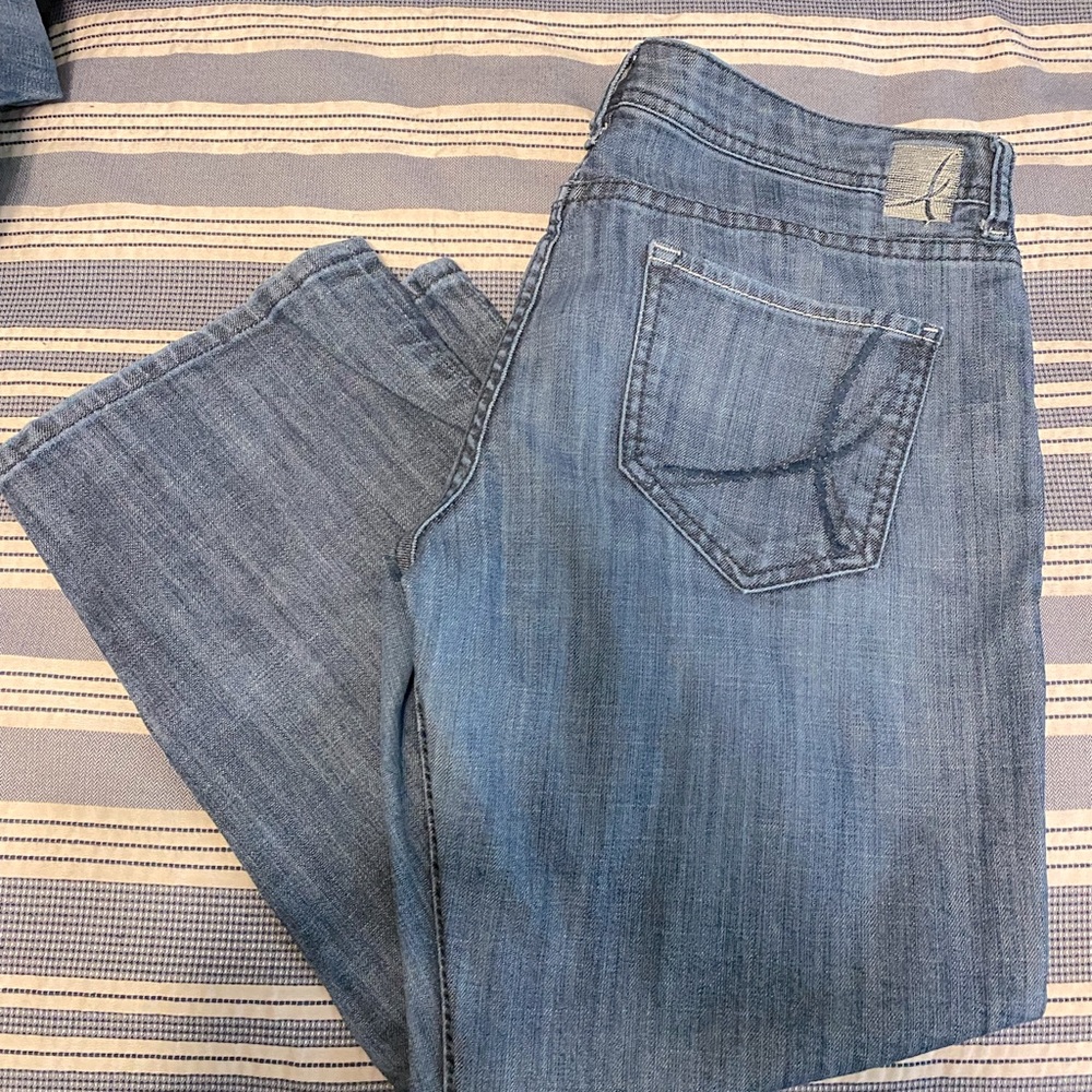 It jeans capris size 31